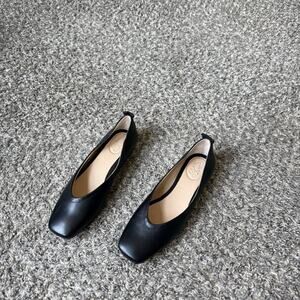 Franco Sarto Ailee square toe soft leather ballet flats blue 6 M Black New